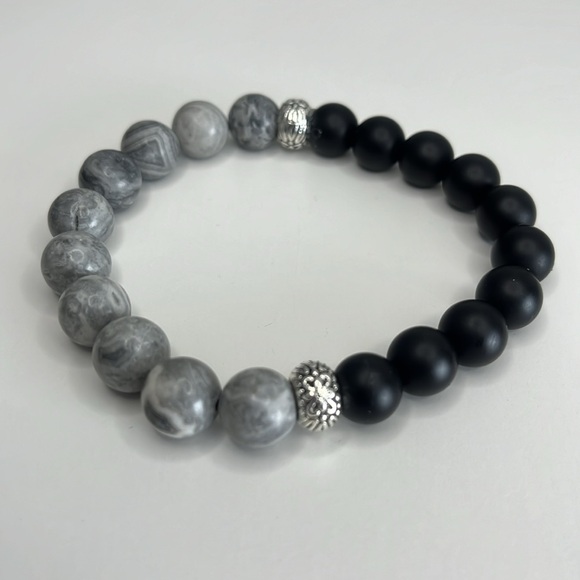Handmade One of a Kind Black, Gray & White Beads with Silver Accent Bracelet - Picture 3 of 3